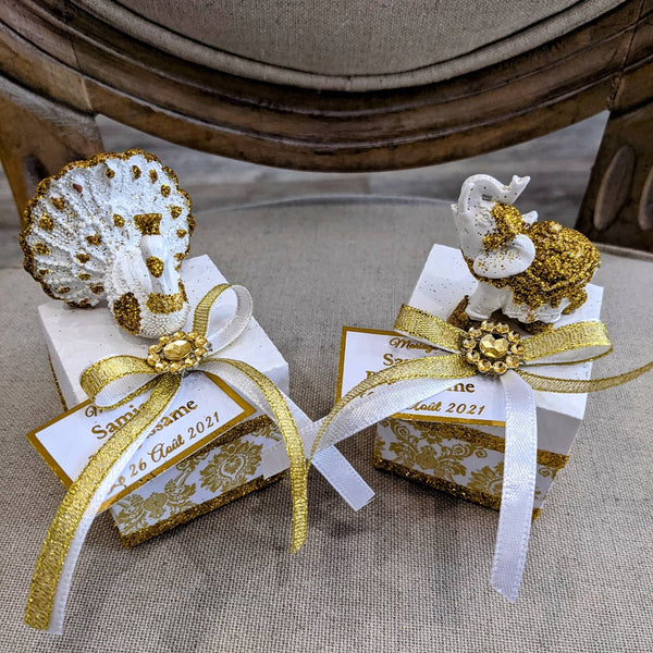 Boite carré paon arabesque