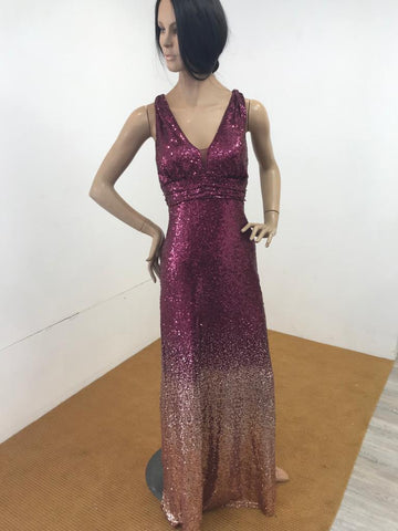 Robe rouge brillante