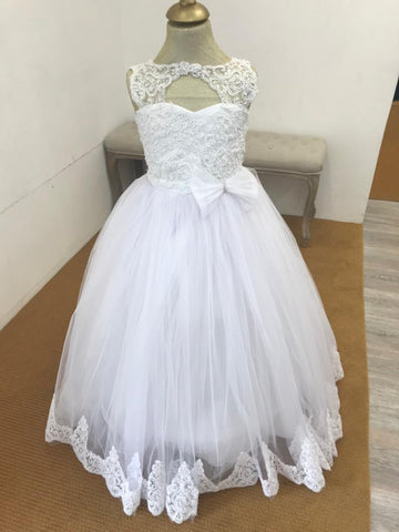 Robe enfant blanche perle avec cerceaux