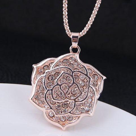 Collier rose