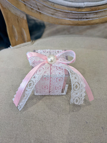 Cube dentelle transparent